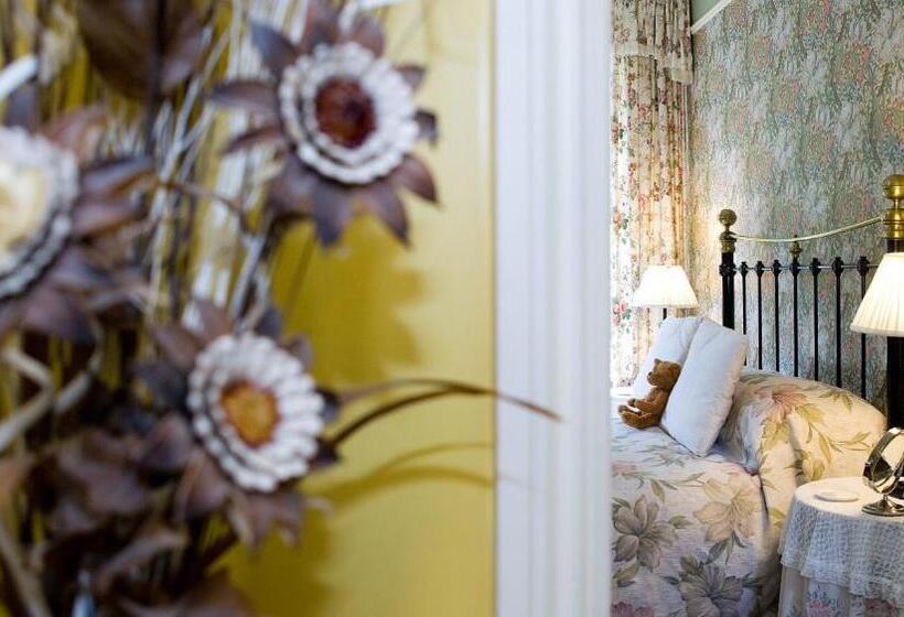 اتاق لوکس, Burnside B&b