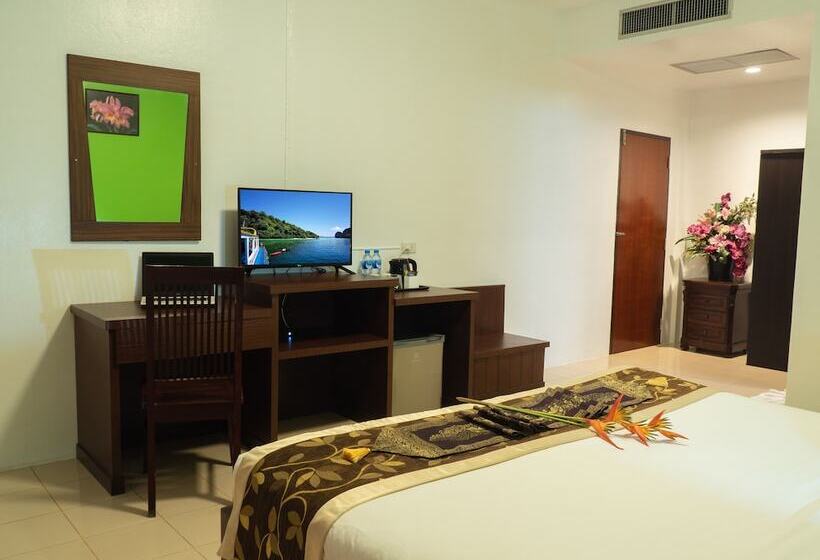带泳池和一个卧室的高级公寓, Ao Nang Baan Suan Resort