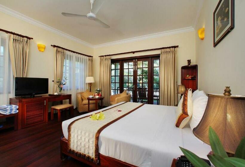 اتاق سوپریور با چشم‌انداز باغ, Golden Coast Resort & Spa