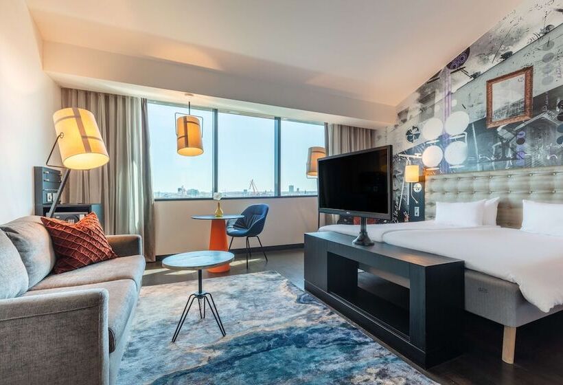 Номер Премиум, Radisson Blu Riverside