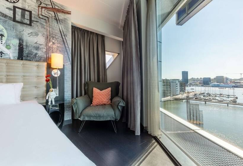 Люкс Вид на Реку, Radisson Blu Riverside