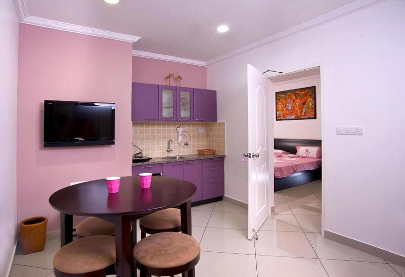 سوئیت با تخت بزرگ, Vasudevam Premium Suites