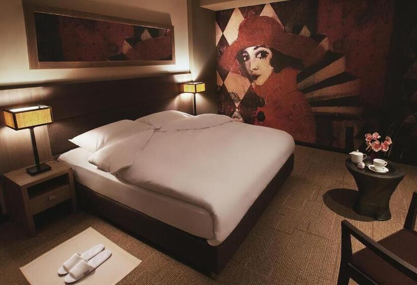 Люкс Премиум, Mirotel Resort And Spa