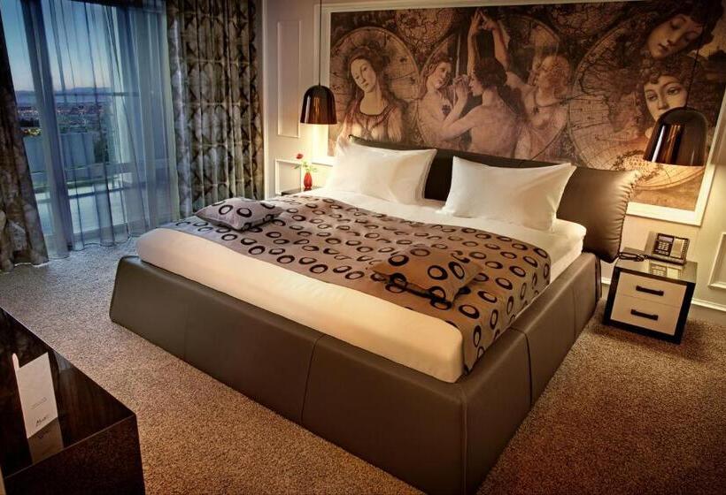 Президентский Люкс, Mirotel Resort And Spa