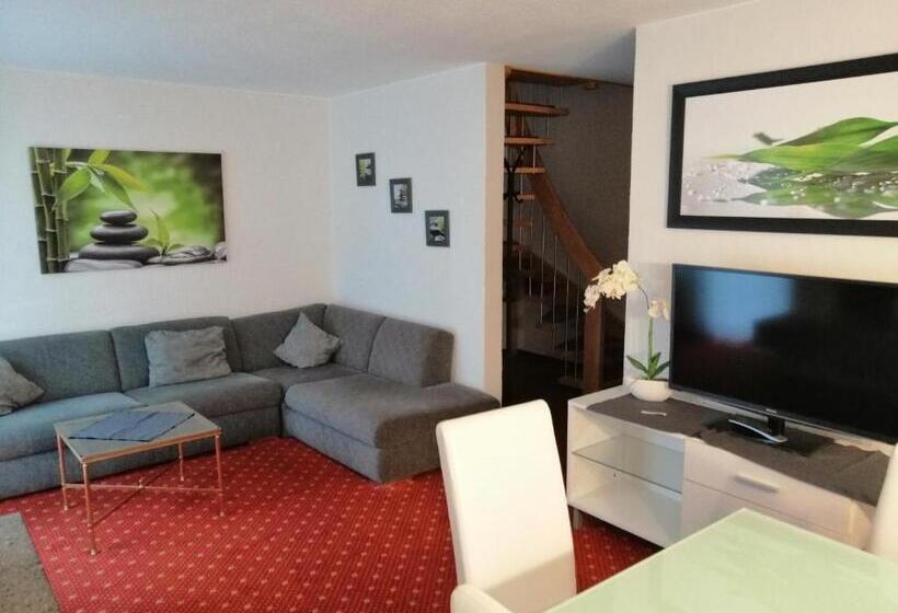 Апартаменты 3 Спальни, Residence