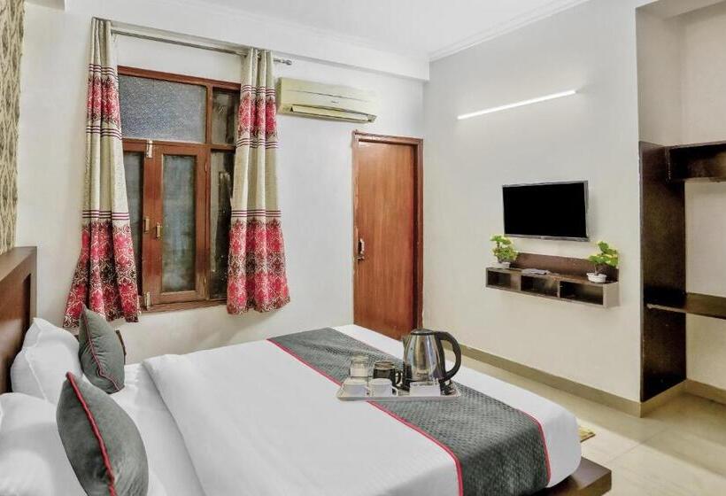 اتاق کلاسیک سه تخته, Capital O 87101 Ay Residency