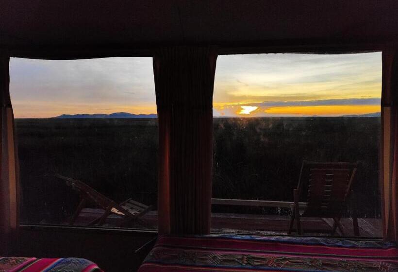 اتاق استاندارد با تراس, Los Uros Lago Titicaca