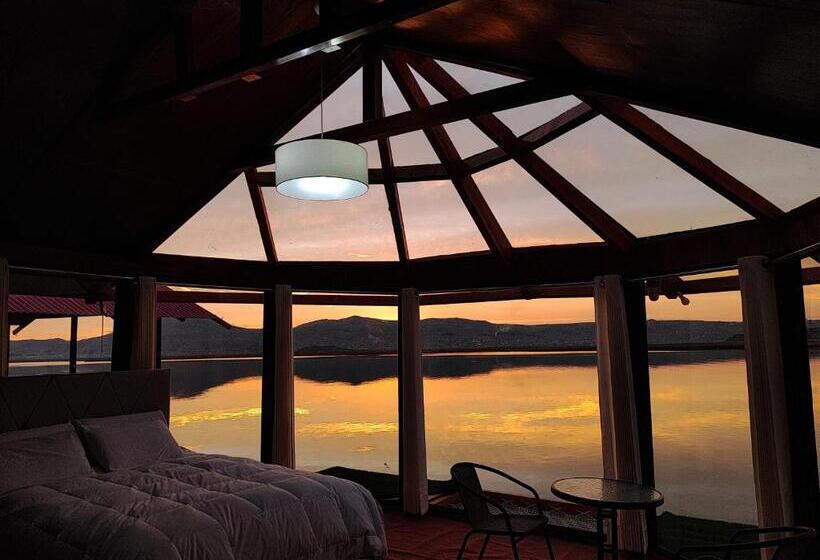 Suite with lake view, Los Uros Lago Titicaca