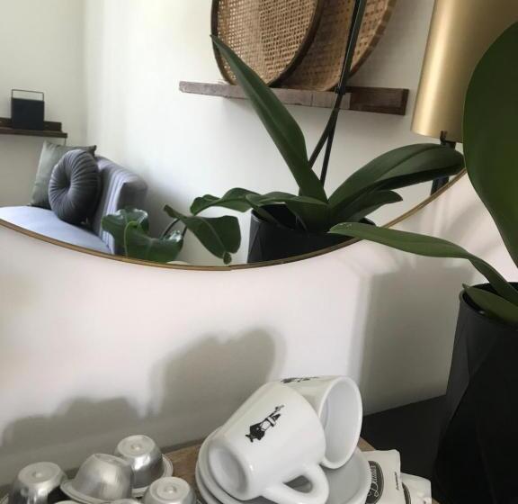 سوئیت با بالکن, Sotto La Vigna Charm Stay Adults Only Vacation Suite