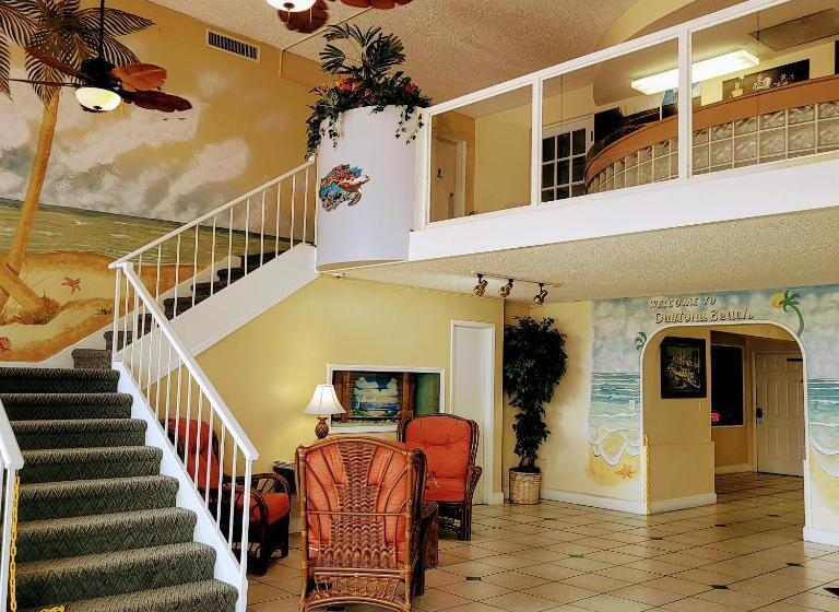 آپارتمان 1 خوابه با بالکن, Oceanfront Escape With Balcony And Heated Salt Water Pool Sleeps 4