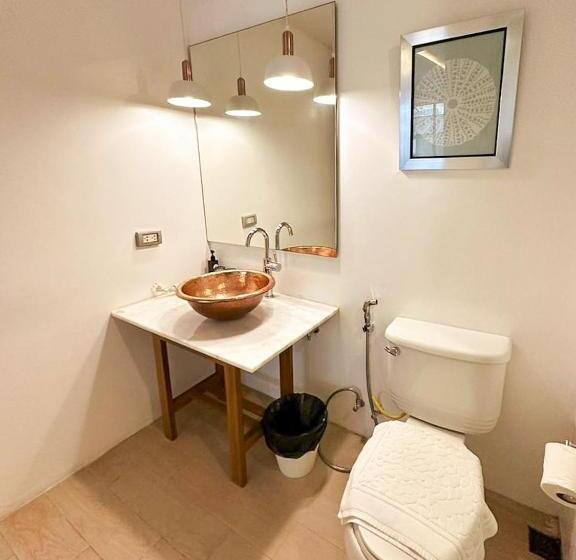 اتاق سوپریور با تخت بزرگ, Costa Beach Residence & Jacuzzi