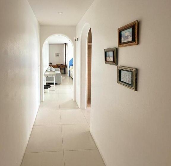اتاق لوکس با تخت بزرگ, Costa Beach Residence & Jacuzzi