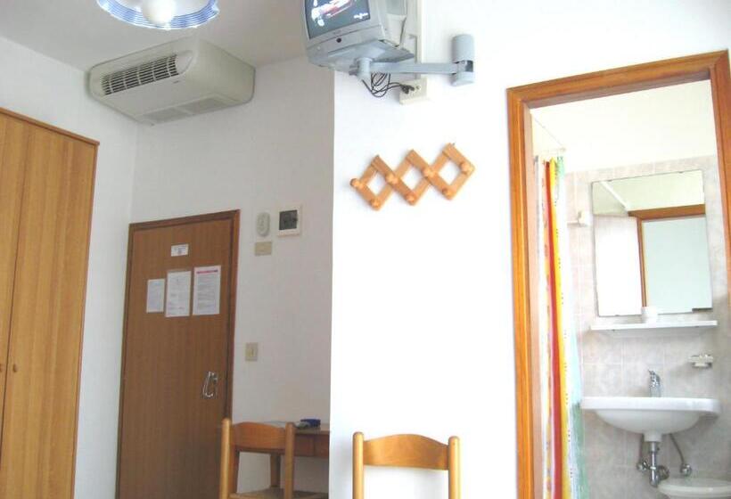 Семейный Номер, B&b Garnì Da Vito