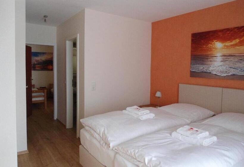 家庭间, Seehotel Lönö