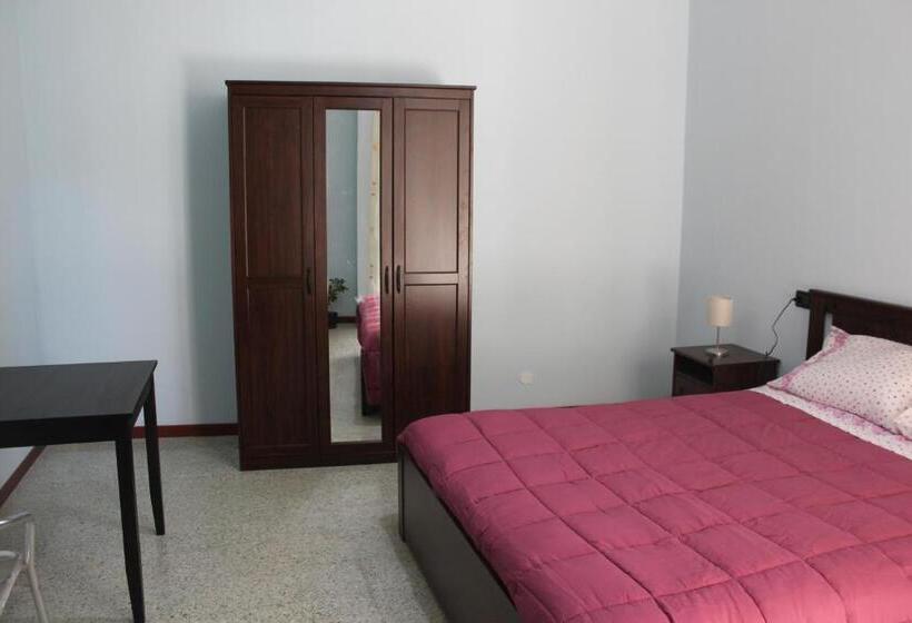 Номер Deluxe, B&b Giove&nettuno