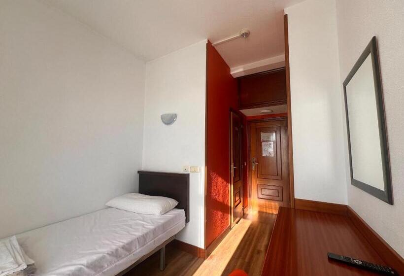 חדר סטנדרט יחיד, Loop Inn Hostel Santiago De Compostela