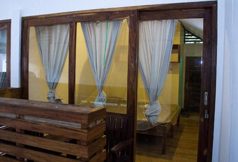 Economy Room, Bk Homestay, Batukaras