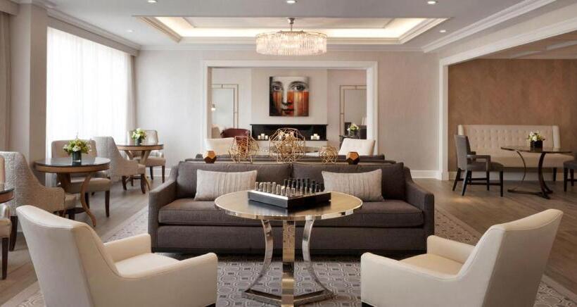 이그제큐티브 스위트 킹침대, Fairmont Washington Dc Gold Experience