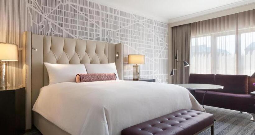 스탠다드 룸 킹사이즈 침대, Fairmont Washington Dc Gold Experience