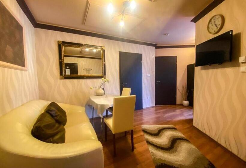 سوییت لوکس, Bajor Panzió Bük Bükfürdő, Adults Friendly 12 Plus