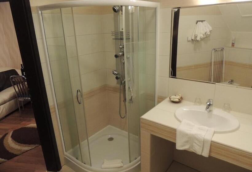 سوییت لوکس, Bajor Panzió Bük Bükfürdő, Adults Friendly 12 Plus