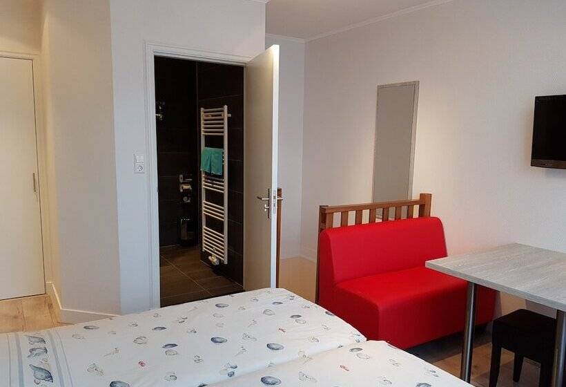 Семейный Номер, Bor Scheveningen