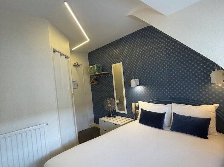 اتاق استاندارد, Hôtel De Caen