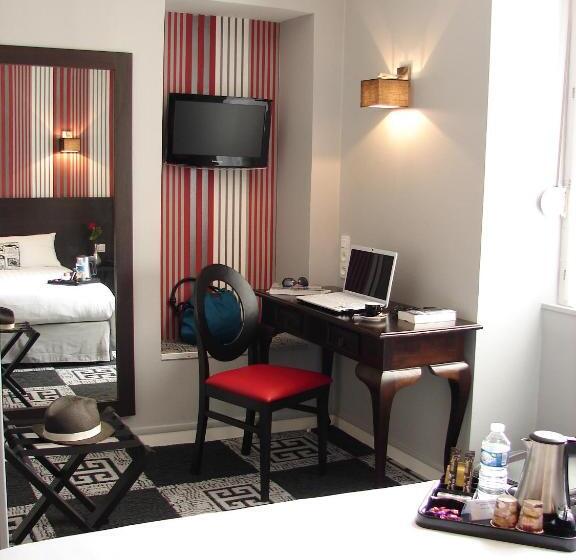 Номер Стандарт, Hôtel Le Charleston