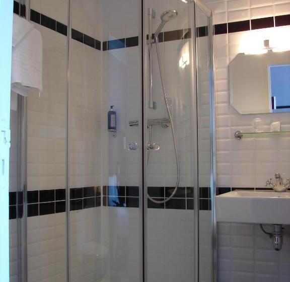 Номер Basic, Hôtel Le Charleston