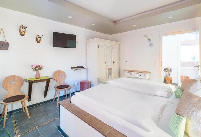اتاق لوکس با بالکن, Zur Schönen Aussicht Hotel Garni
