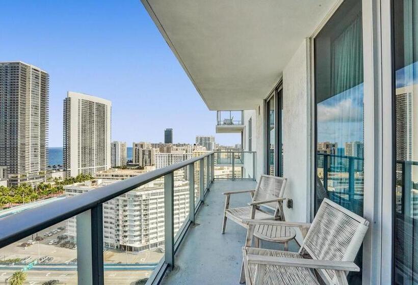 침실 2개 아파트, Amazing Apartments At H Beach House