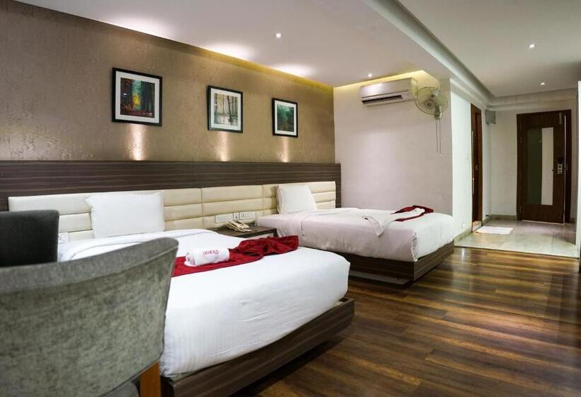 Номер Deluxe, Emarald Hotel Calicut