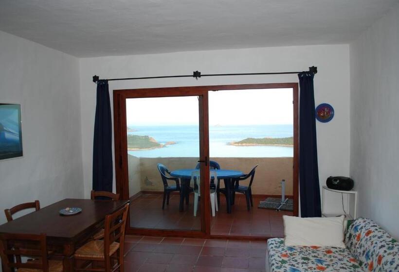 آپارتمان 1 خوابه با چشم‌انداز دریا, Villaggio Est A Capo Coda Cavallo San Teodoro