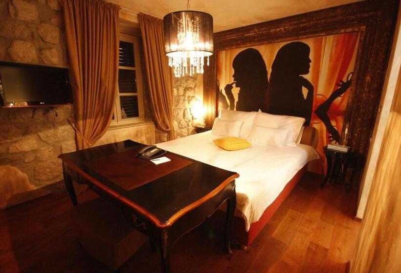 اتاق سوپریور, Boutique Hotel Astoria