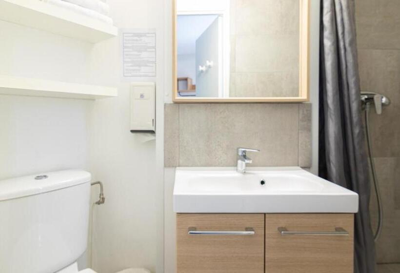 اتاق استاندارد, B&b Hotel Sète Centre Gare