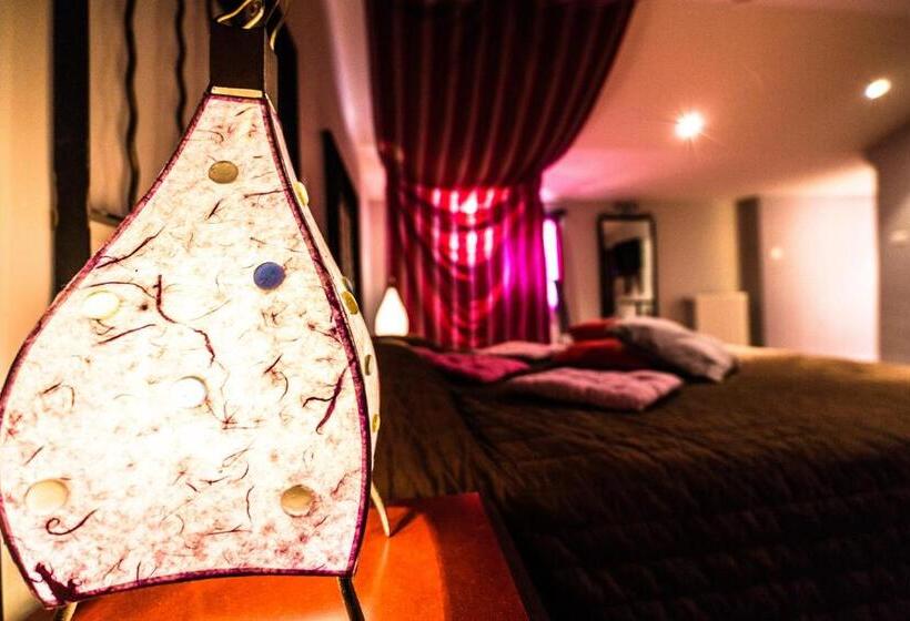 Номер Стандарт, Hôtel Mas De Baumes