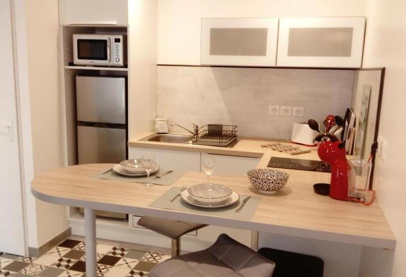低层单卧公寓, Le Clos Robinson