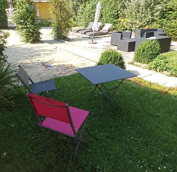 标准工作室, Le Clos Robinson