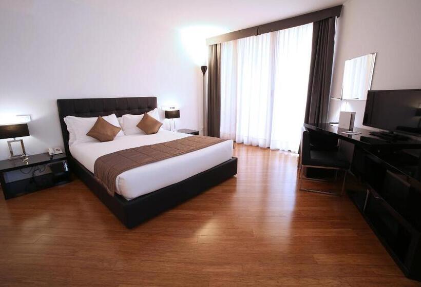 سوییت جونیور, San Rocco
