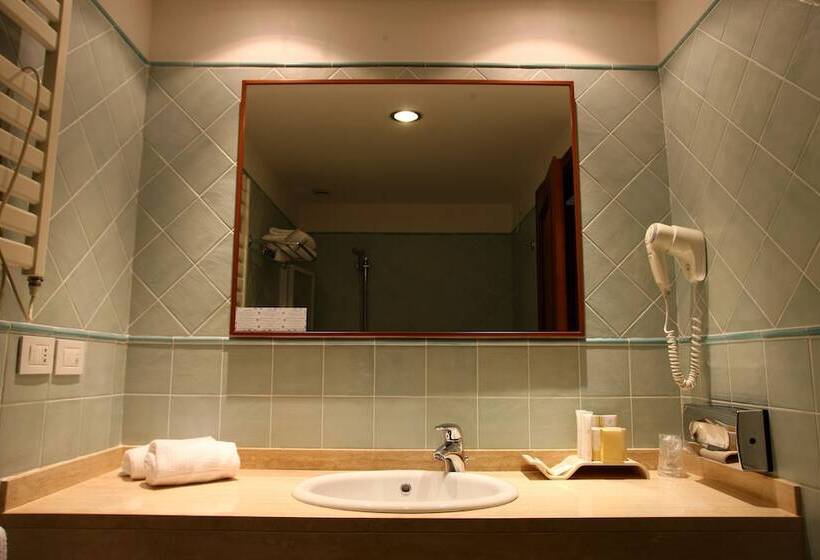 اتاق استاندارد چهار تخته, San Rocco