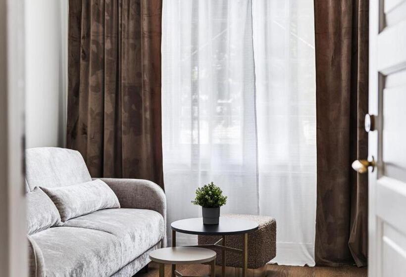 Люкс Вид на Сад, Söderfors Herrgård