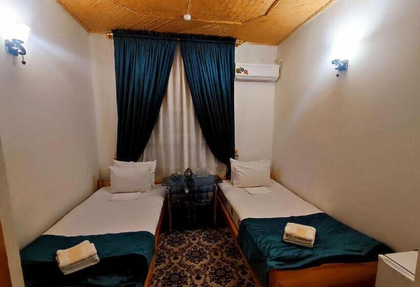 이코노미 룸, Boutique Hotel Parvina