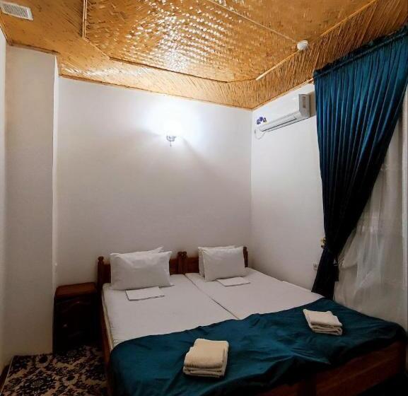 싱글 디럭스 룸, Boutique Hotel Parvina