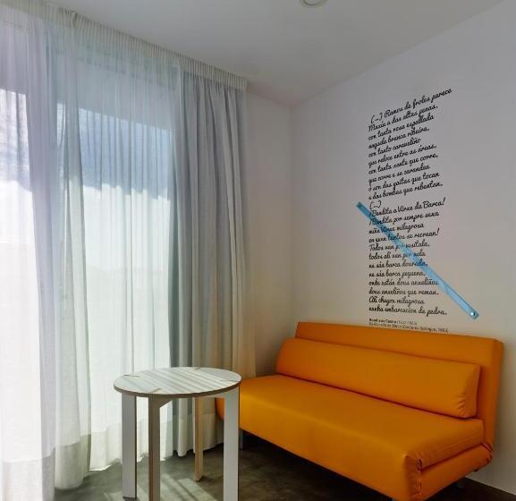 Quarto standard, Bela Muxía