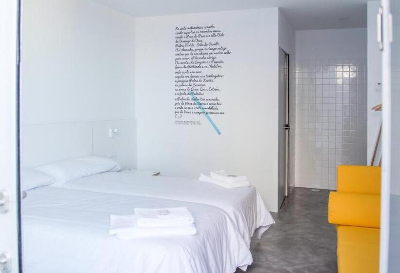 Quarto standard, Bela Muxía