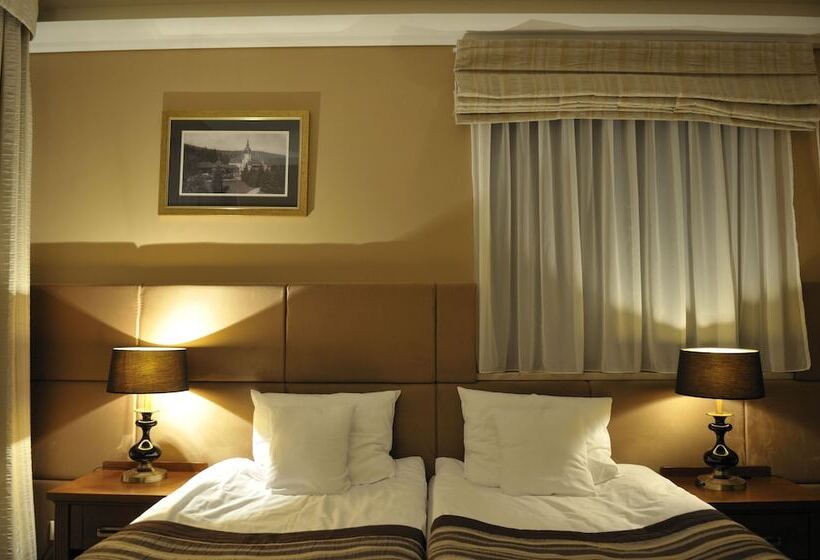 اتاق اجرایی, & Medi Spa Biały Kamień