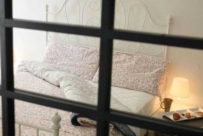اتاق استاندارد سه نفره, Provenza