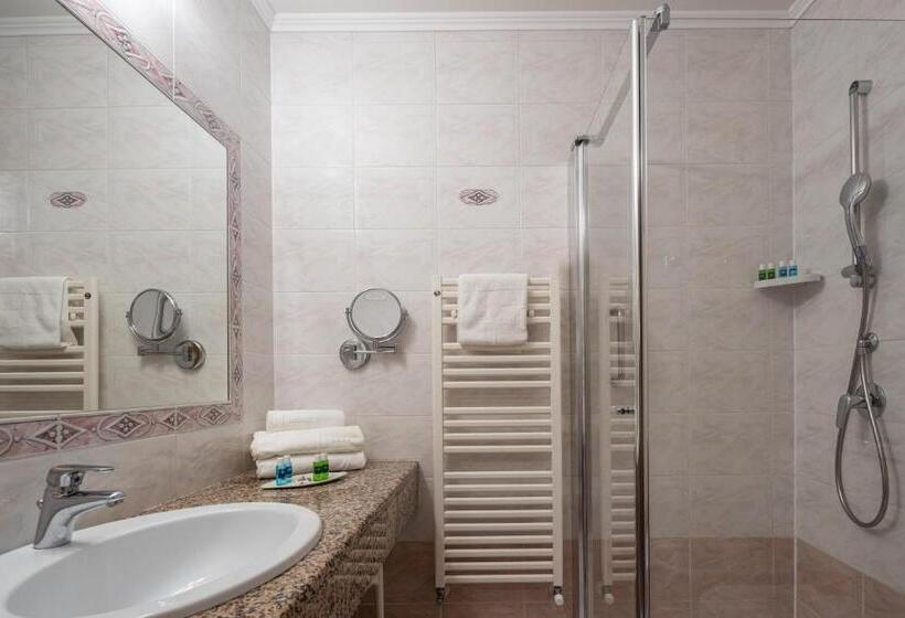 Семейный Номер, Savoy Palace   Tonellihotels