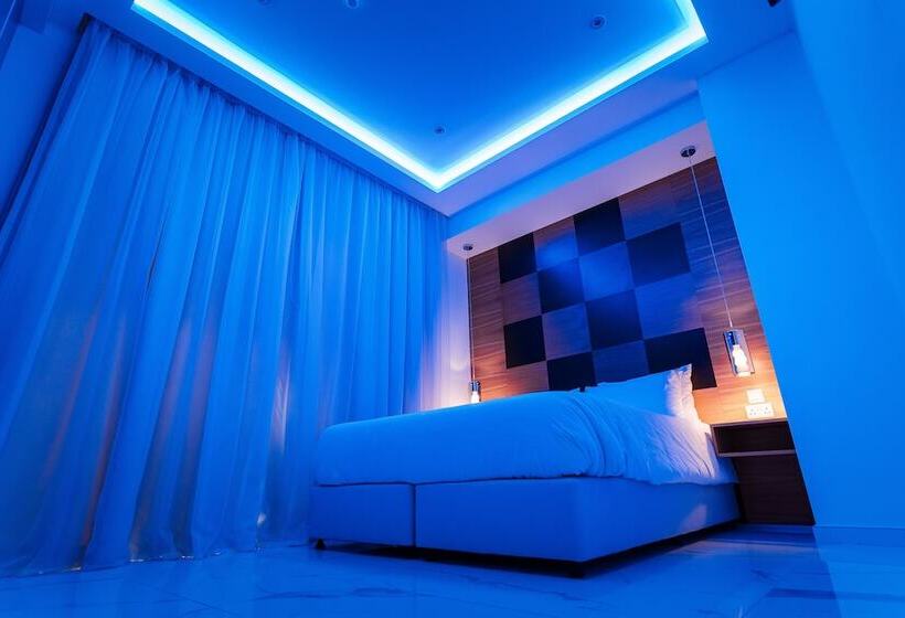 سوییت اجرایی, Vrachia Beach Hotel & Suites   Adults Only