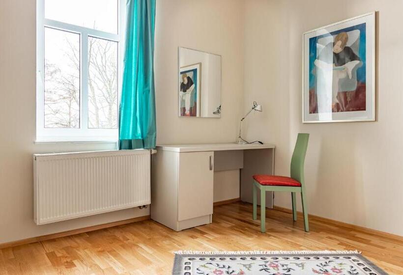 Апартаменты 1 Спальня, Boutique Hotel Swisshouse
